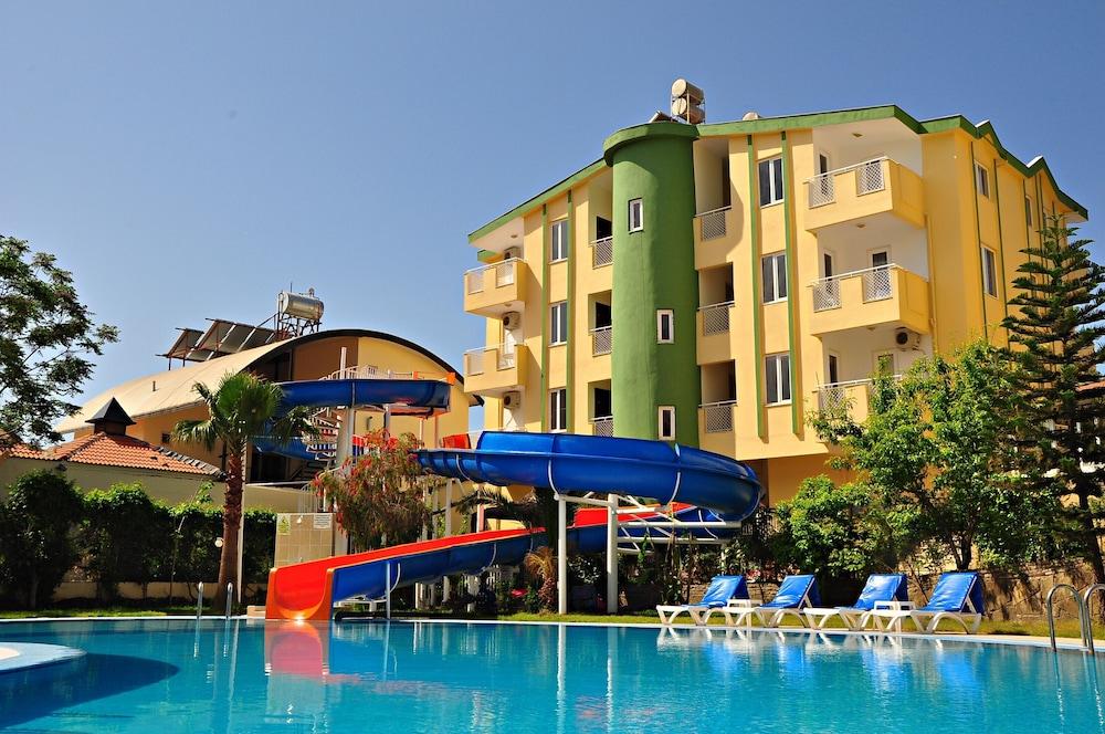 Melissa Garden Apart Hotel Side Exterior photo